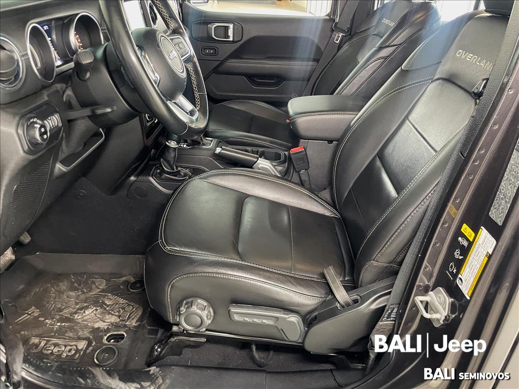 WRANGLER 2.0 TURBO GASOLINA UNLIMITED SAHARA 4P 4X4 AT811