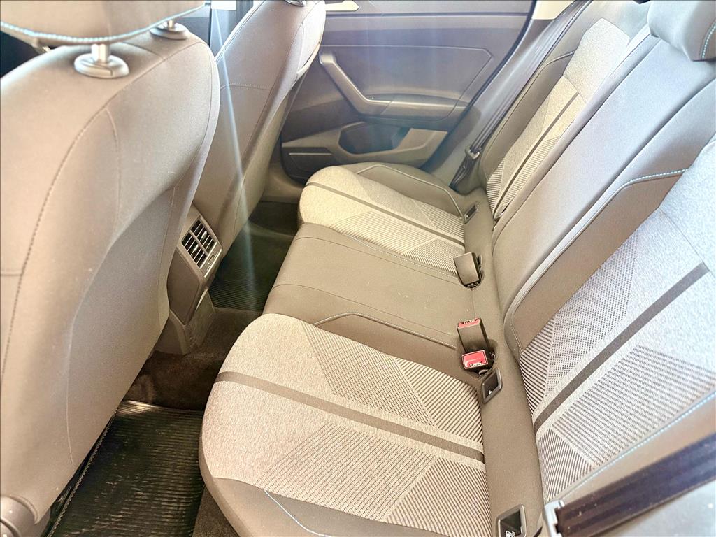 NIVUS 1.0 200 TSI TOTAL FLEX COMFORTLINE AUTOMÁTICO11
