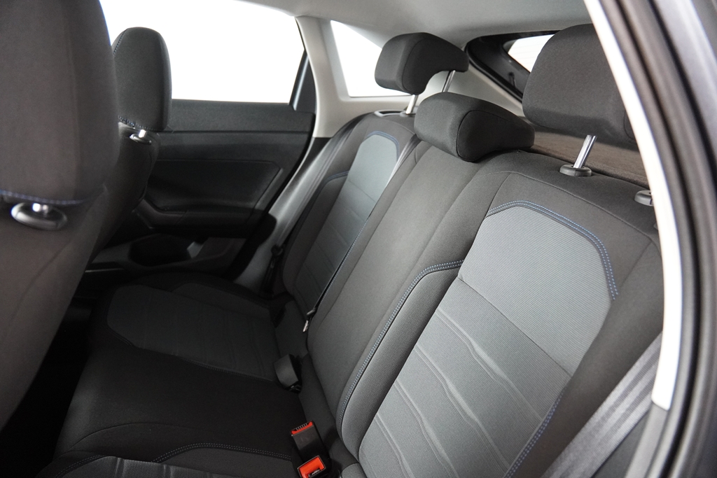 NIVUS 1.0 200 TSI TOTAL FLEX COMFORTLINE AUTOMÁTICO9