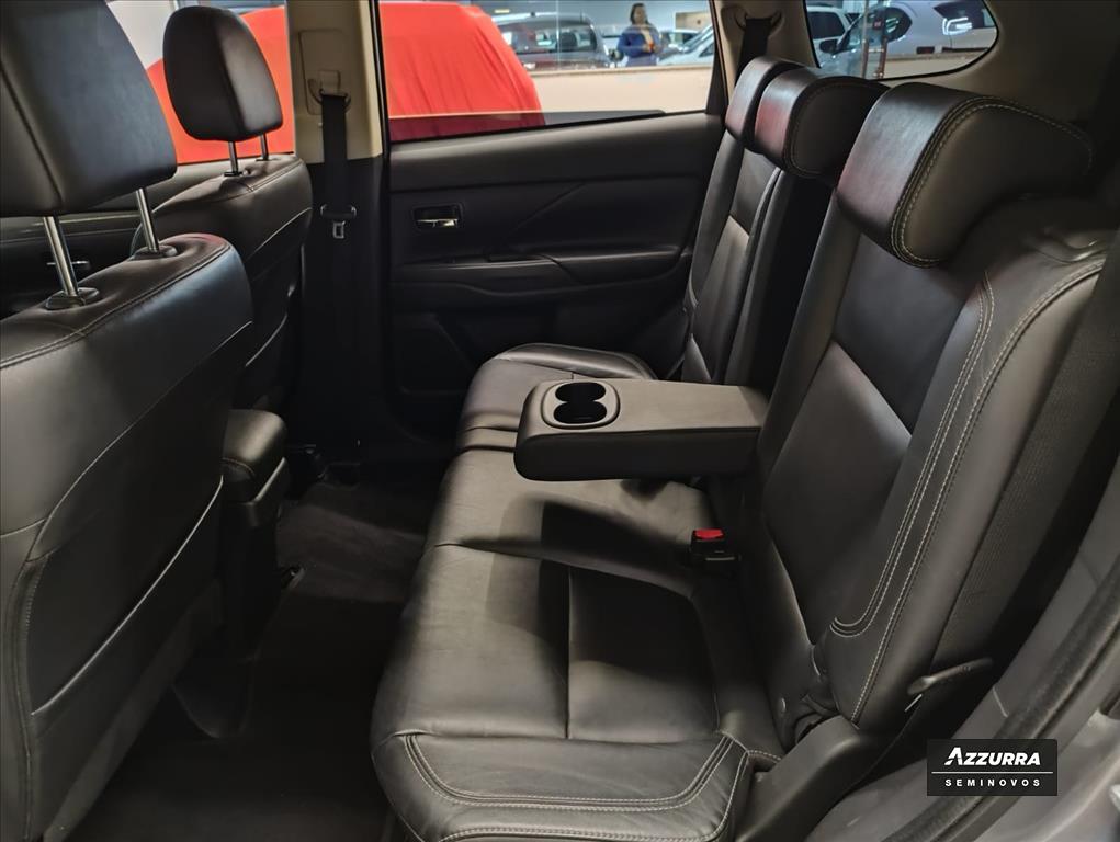 OUTLANDER 2.0 MIVEC GASOLINA HPE AUTOMÁTICO