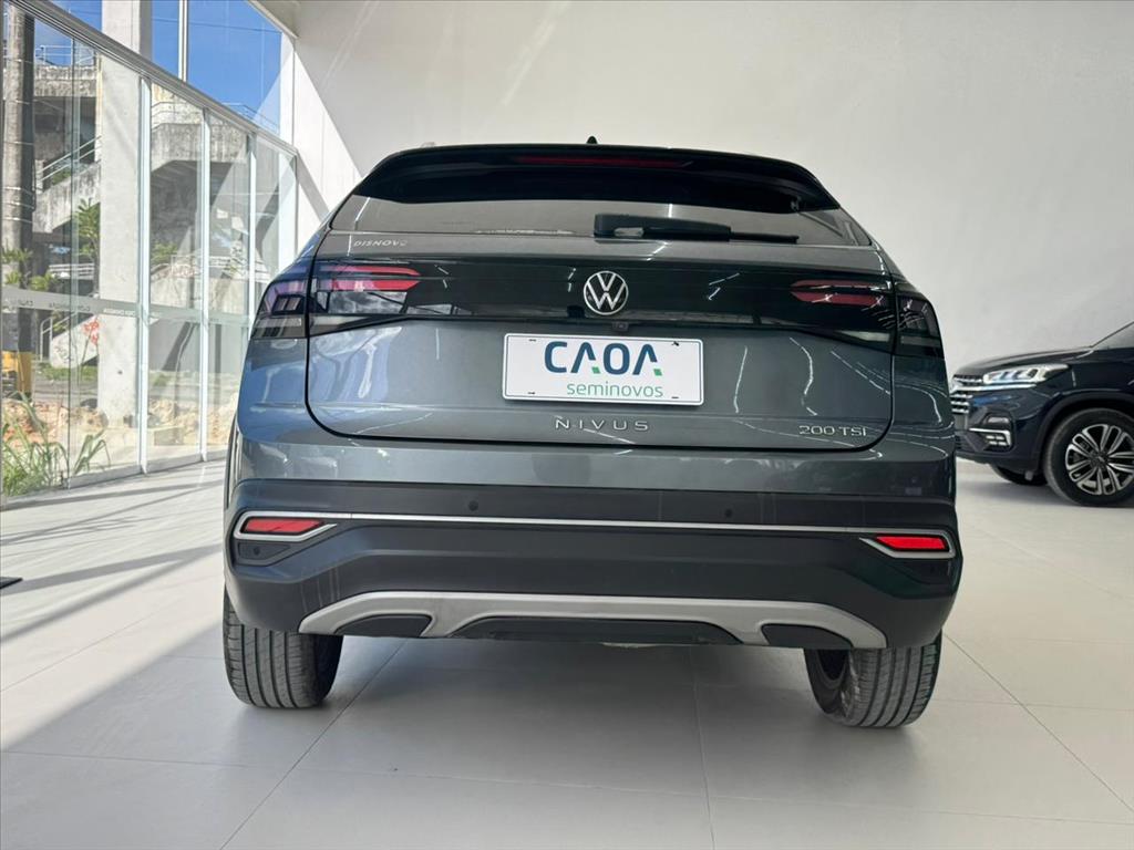 Volkswagen-NIVUS-1.0 200 TSI TOTAL FLEX HIGHLINE AUTOMÁTICO