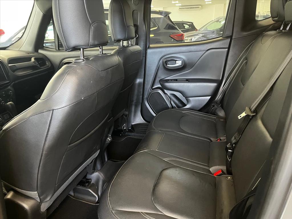 Jeep-RENEGADE-1.3 T270 TURBO FLEX S 4X4 AT9