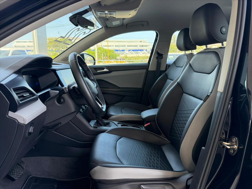 TAOS 1.4 250 TSI TOTAL FLEX COMFORTLINE AUTOMÁTICO9