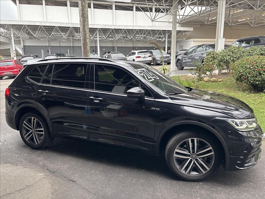 TIGUAN 2.0 300 TSI GASOLINA ALLSPACE R-LINE AUTOMÁTICO1
