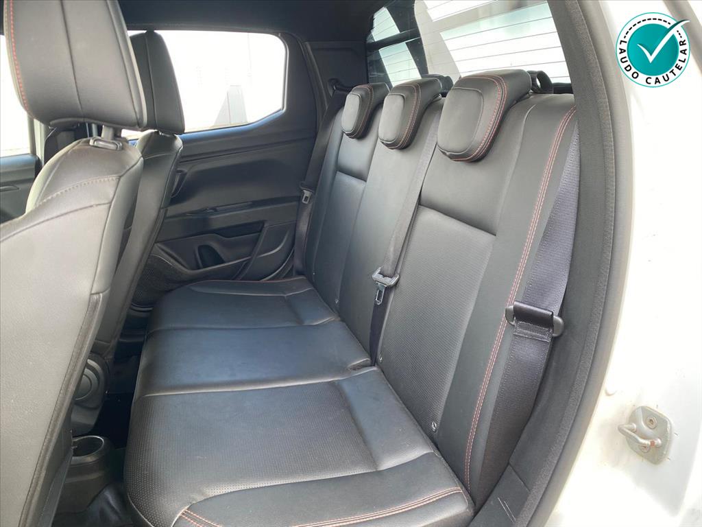 STRADA 1.0 TURBO 200 FLEX ULTRA CD CVT16