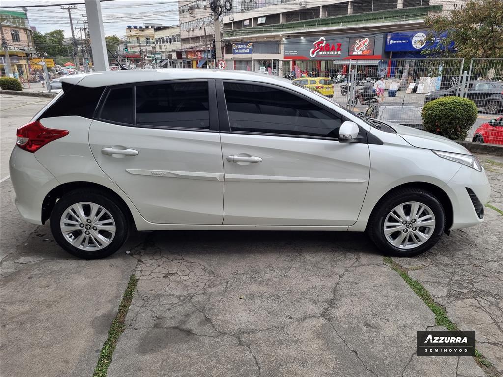 YARIS 1.3 16V FLEX XL PLUS TECH MULTIDRIVE4