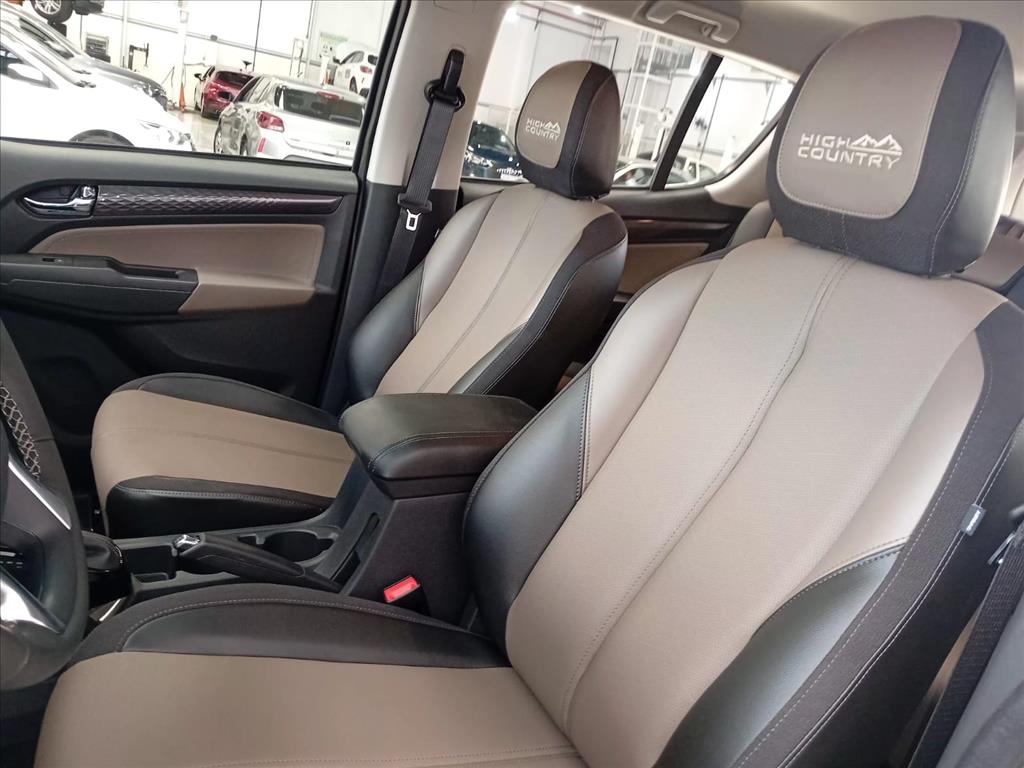 TRAILBLAZER 2.8 16V TURBO DIESEL HIGH COUNTRY 7L 4X4 AUTOMÁTICO12