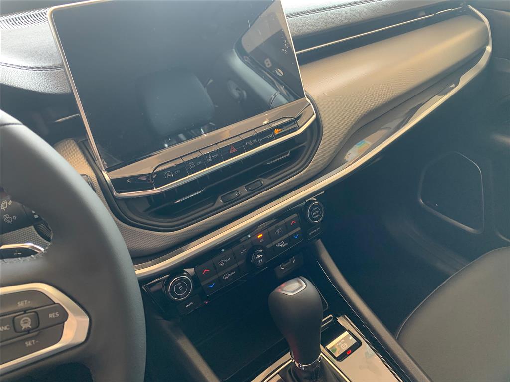 COMPASS 1.3 T270 TURBO FLEX LONGITUDE AT613