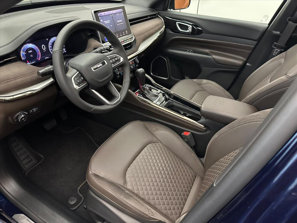 COMMANDER 2.2 TURBO DIESEL OVERLAND AT98