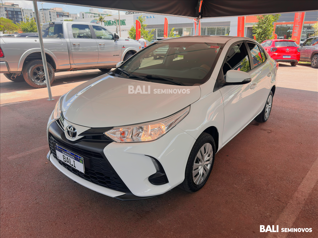 YARIS 1.5 16V FLEX SEDAN XL LIVE MULTIDRIVE1