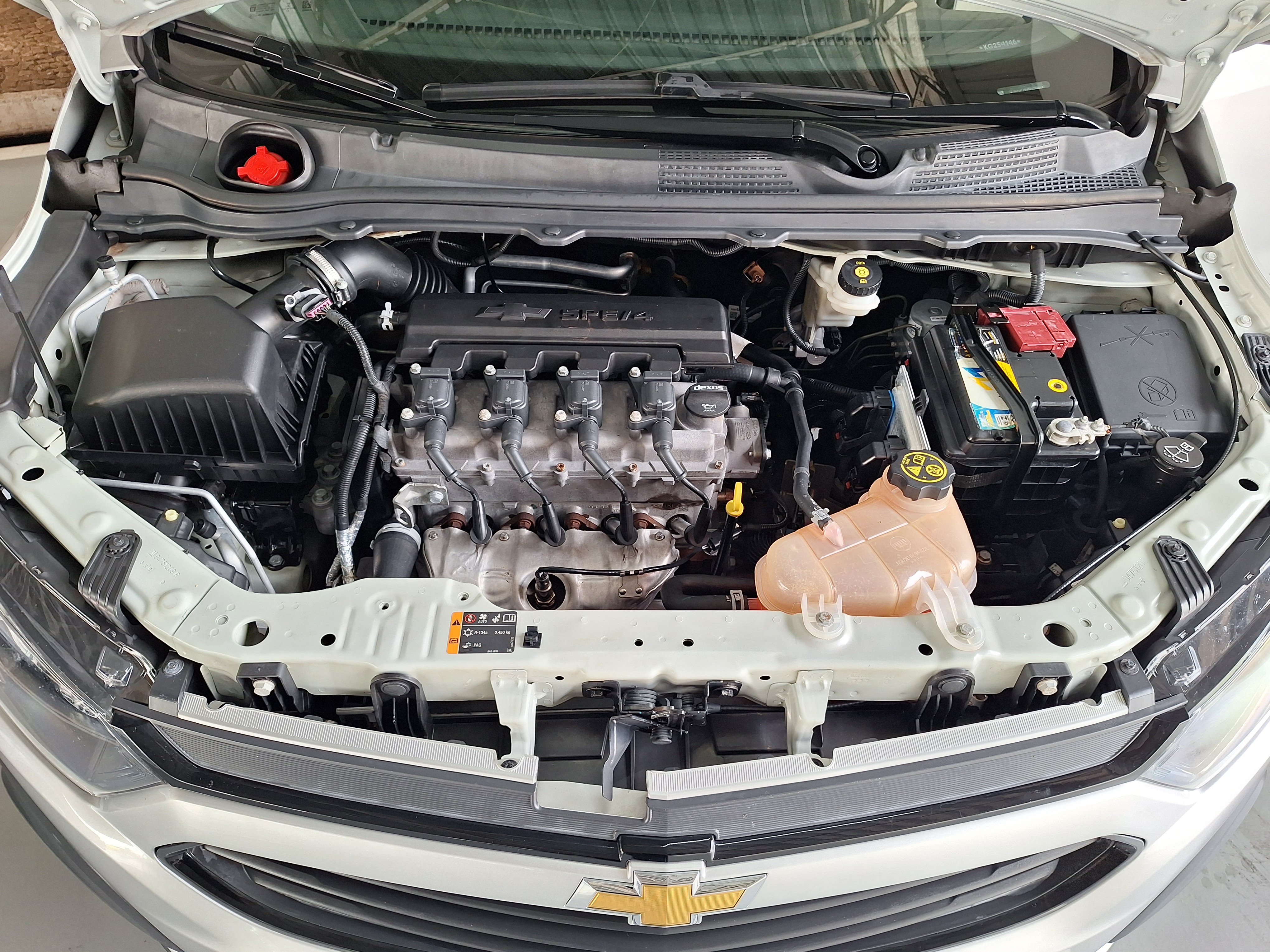 GM - Chevrolet-ONIX-1.4 MPFI ACTIV 8V FLEX 4P AUTOMÁTICO