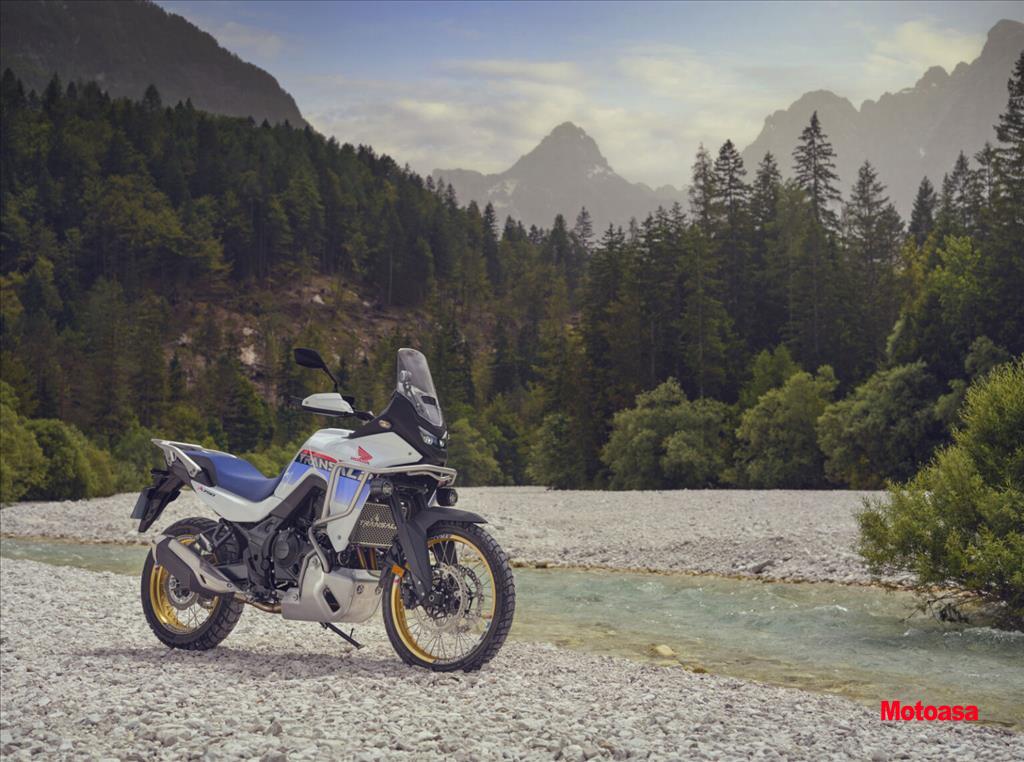 TRANSALP 750 ABS11