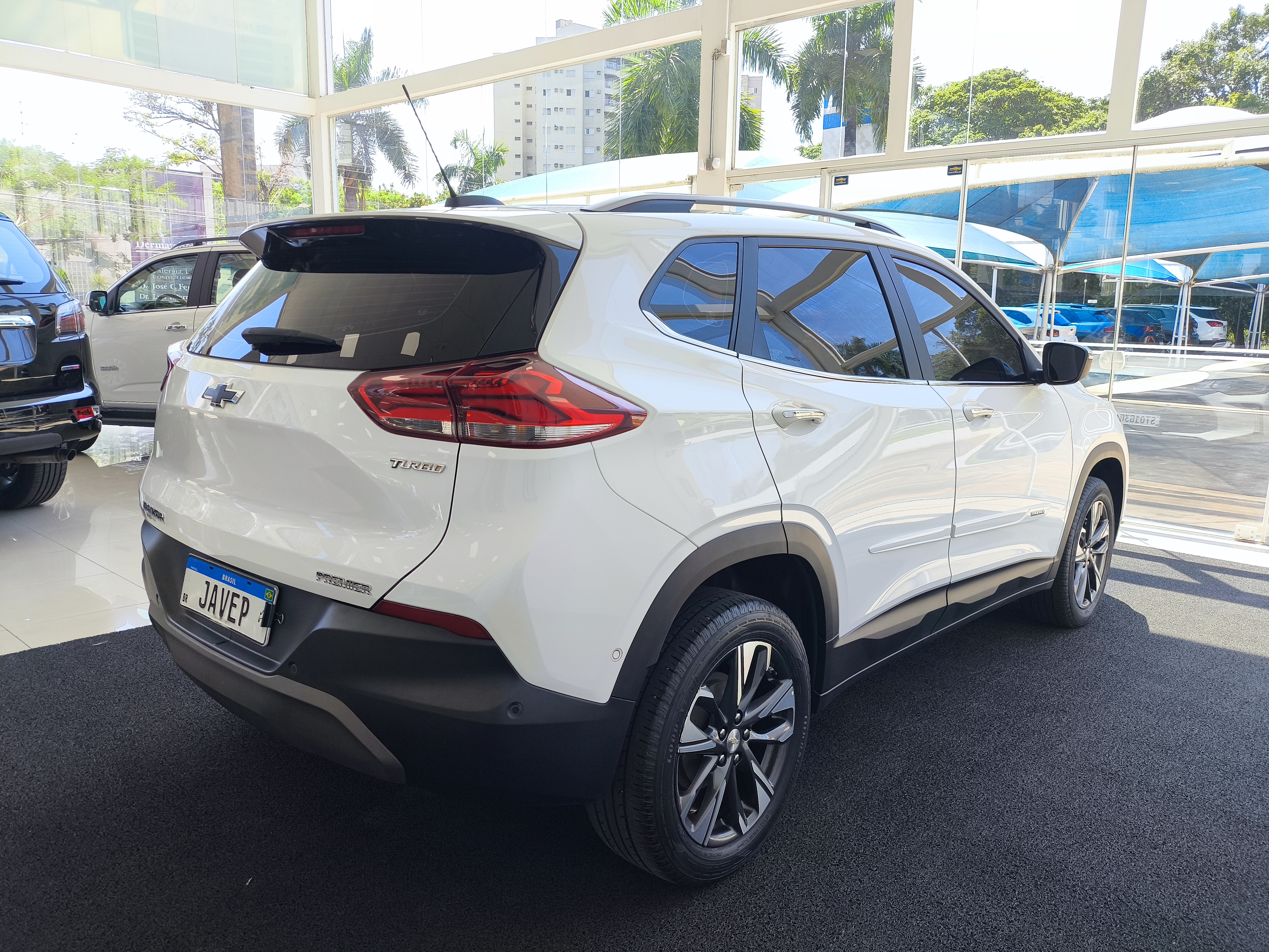 GM - Chevrolet-TRACKER-1.2 TURBO FLEX PREMIER AUTOMÁTICO