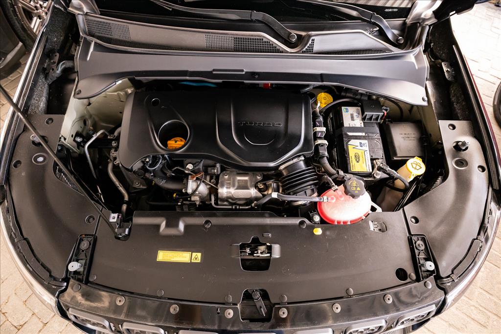 Jeep-COMPASS-1.3 T270 TURBO FLEX LONGITUDE AT6