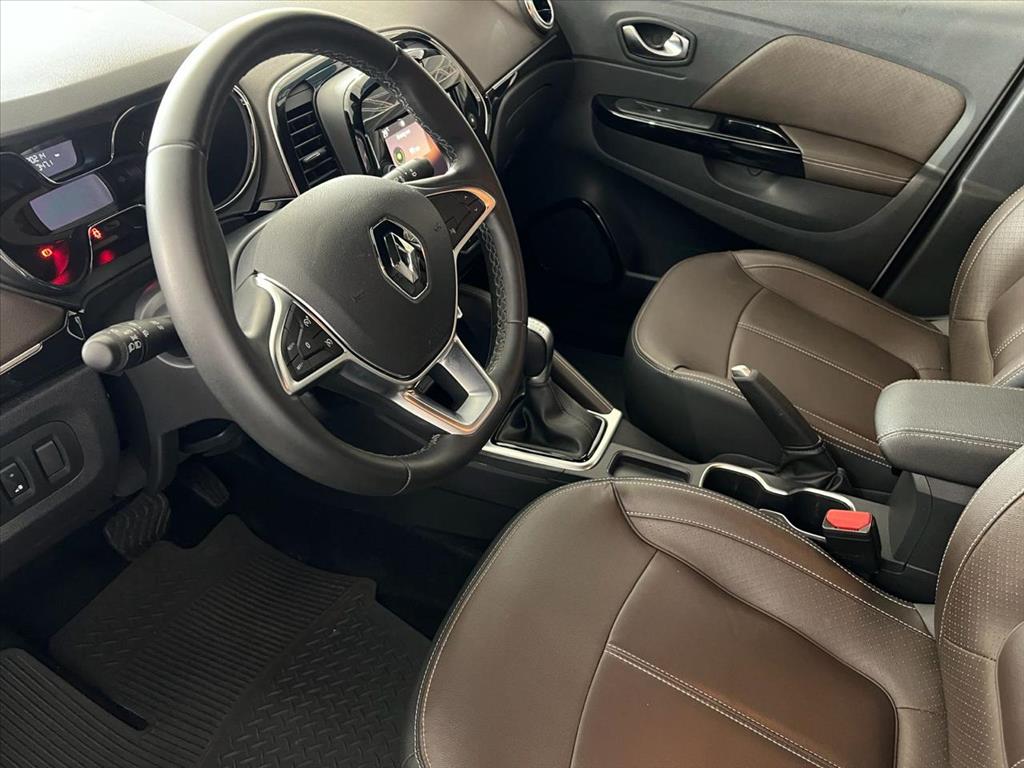 Renault-CAPTUR-1.3 TCE FLEX ICONIC X-TRONIC