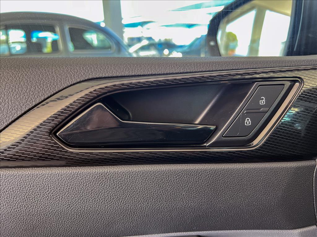 VIRTUS 1.0 170 TSI MANUAL15