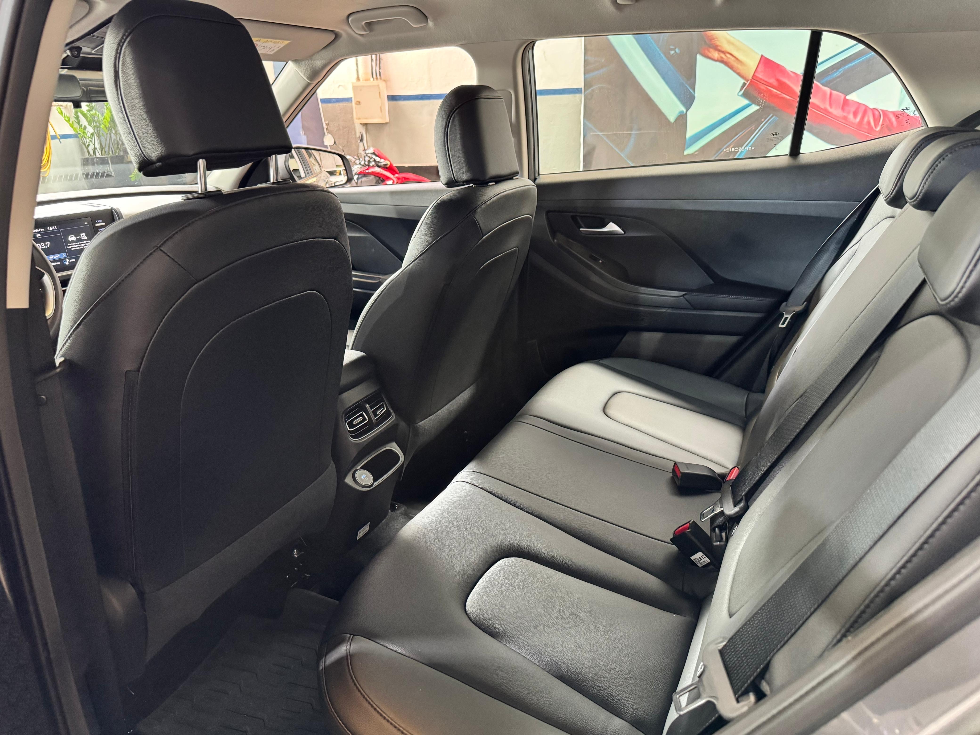 Hyundai-CRETA-1.0 TGDI FLEX LIMITED AUTOMÁTICO