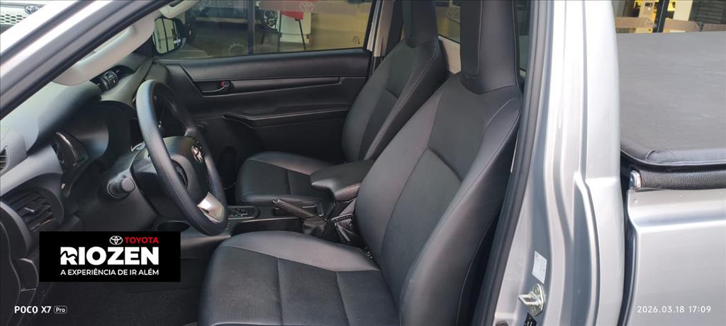 HILUX 2.8 D-4D TURBO DIESEL CS 4X4 AUTOMÁTICO6