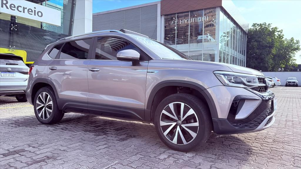 TAOS 1.4 250 TSI TOTAL FLEX HIGHLINE AUTOMÁTICO5