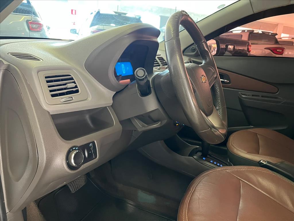 COBALT 1.8 SFI LT 8V FLEX 4P AUTOMÁTICO10