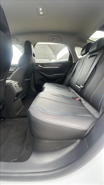 KING 1.5 DM-I PHEV GS AUTOMÁTICO11