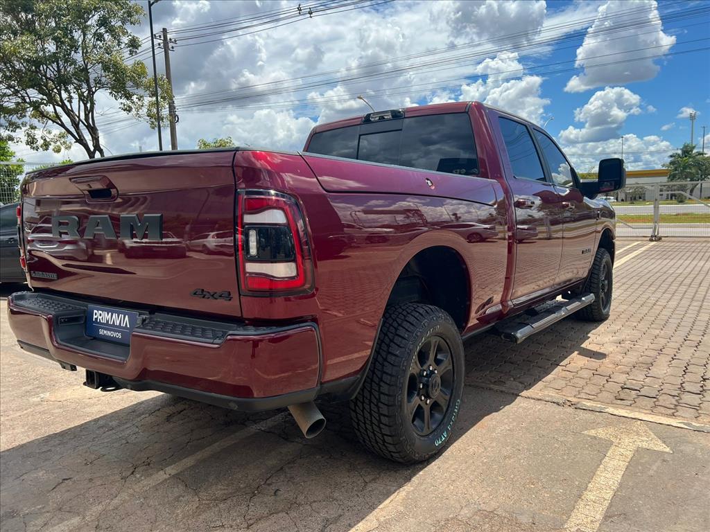 2500 6.7 I6 TURBO DIESEL LARAMIE CD 4X4 AUTOMÁTICO4