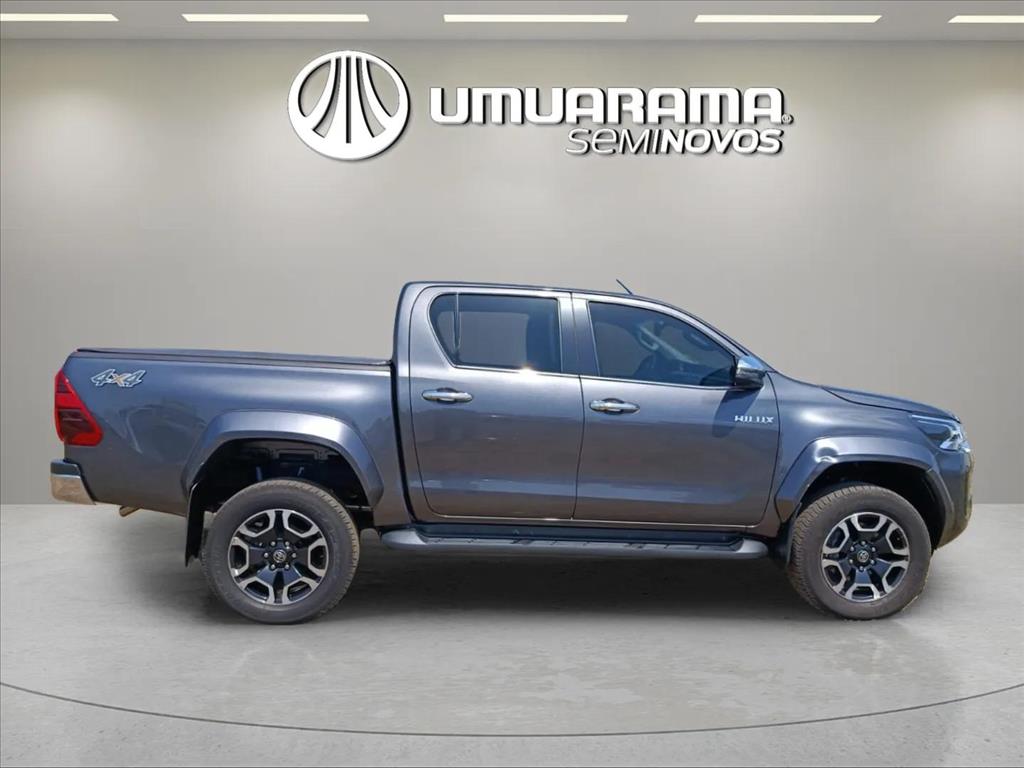 HILUX 2.8 D-4D TURBO DIESEL CD SRX 4X4 AUTOMÁTICO5