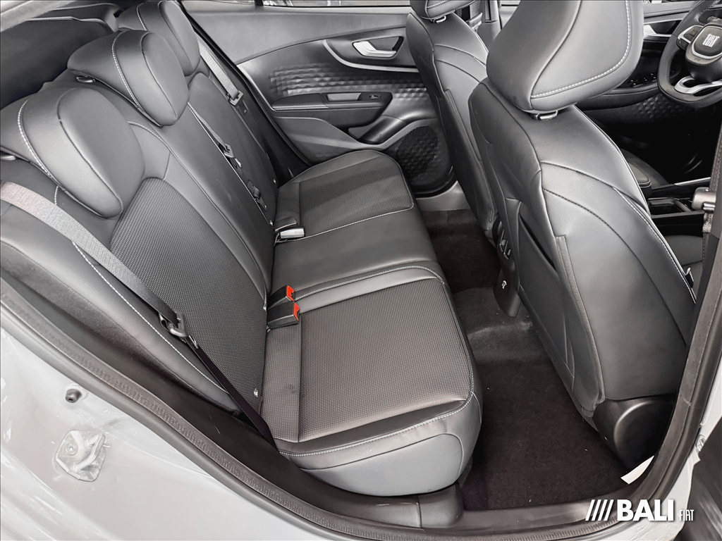 FASTBACK 1.0 TURBO 200 HYBRID IMPETUS CVT15