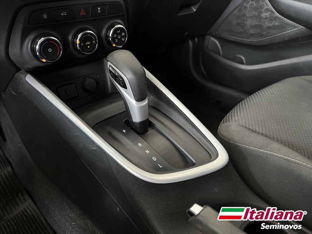 ONIX PLUS 1.0 TURBO FLEX LT AUTOMÁTICO11