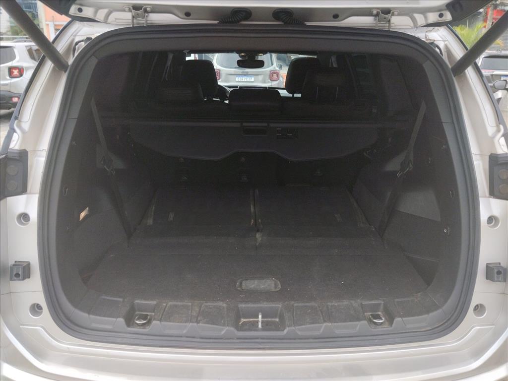 COMMANDER 2.0 TD380 TURBO DIESEL OVERLAND AT9 COMMANDER 2.0 TD380 TURBO DIESEL OVERLAND AT9