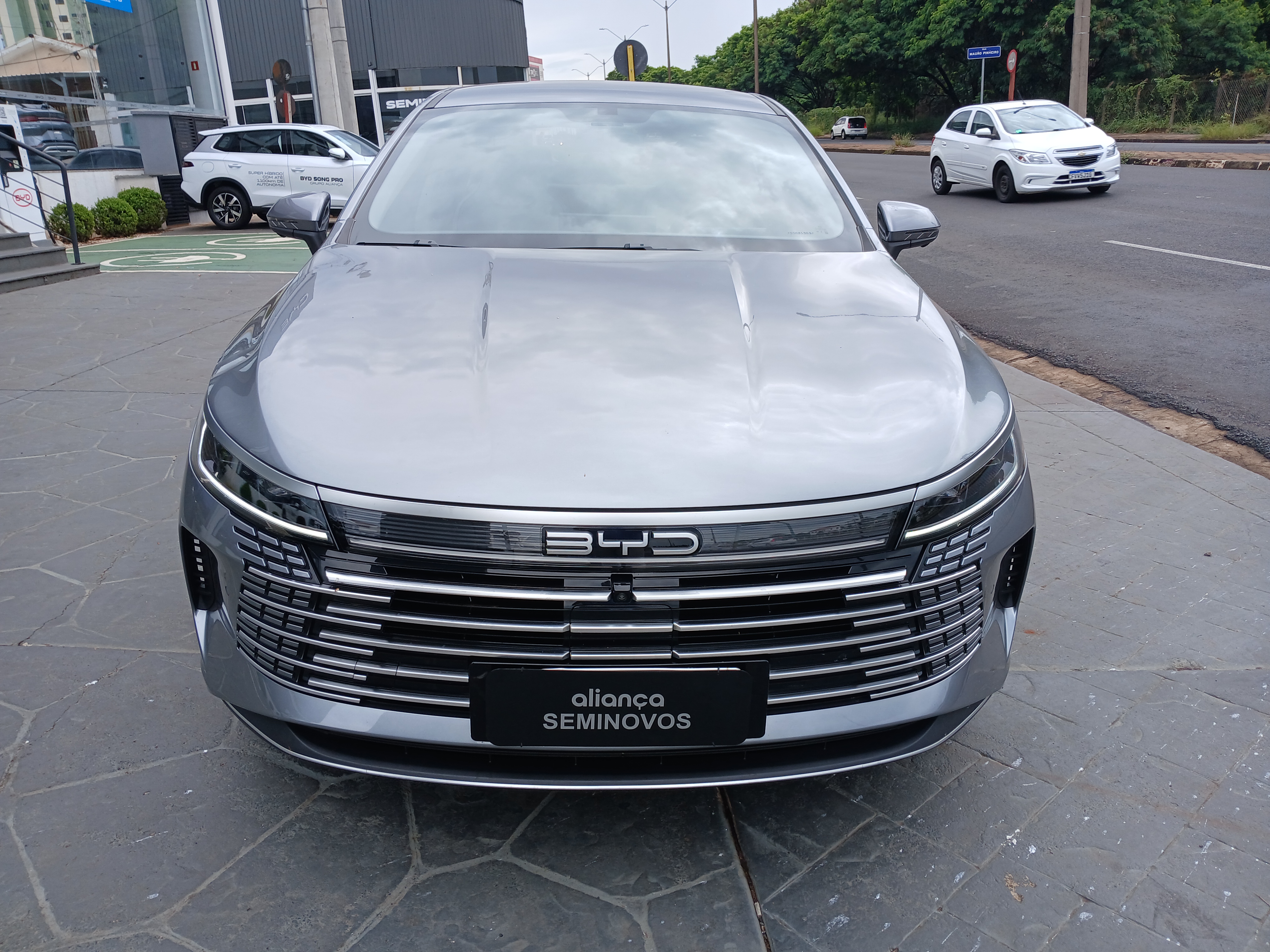 KING 1.5 DM-I PHEV GS AUTOMÁTICO