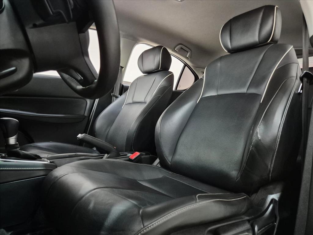 Honda-CITY-1.5 i-VTEC FLEX HATCH EXL CVT