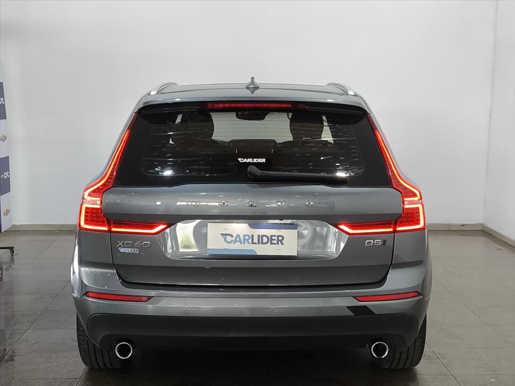 XC60 2.0 D5 DIESEL MOMENTUM AWD GEARTRONIC4