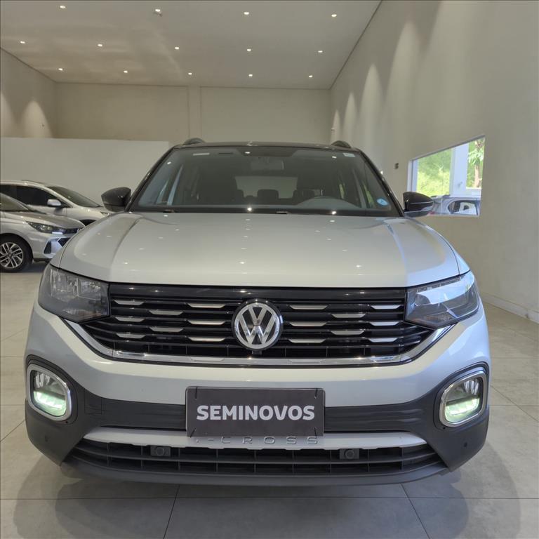 T-CROSS 1.0 200 TSI TOTAL FLEX AUTOMÁTICO1