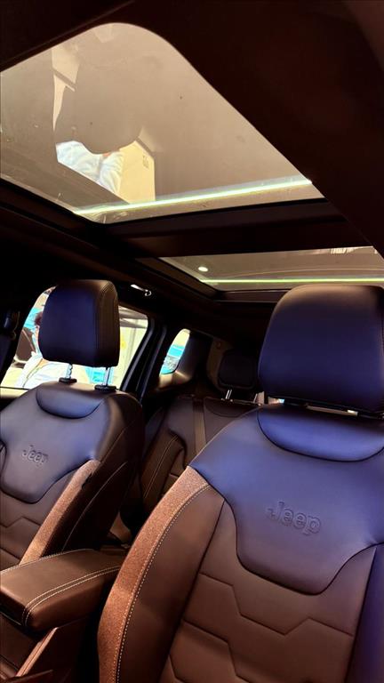 RENEGADE 1.3 T270 TURBO MHEV SAHARA AT619