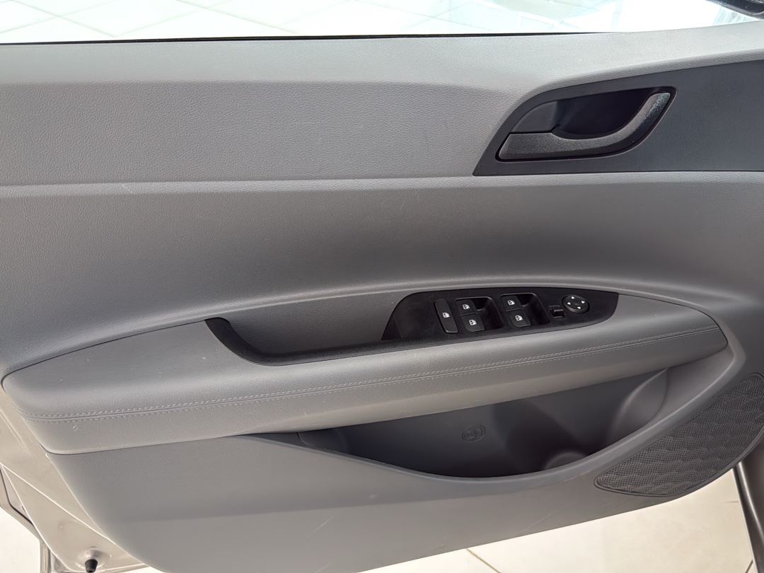 HB20S 1.0 12V FLEX COMFORT MANUAL11