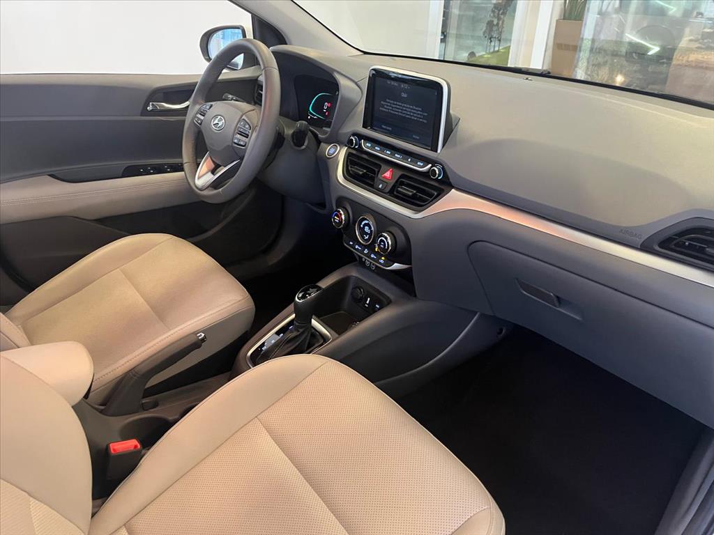 Hyundai-HB20S-1.0 TGDI FLEX PLATINUM SAFETY AUTOMÁTICO