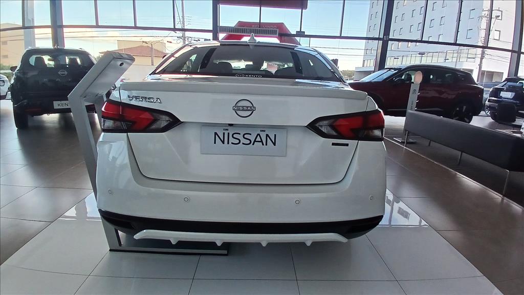 VERSA 1.6 16V FLEX EXCLUSIVE XTRONIC3