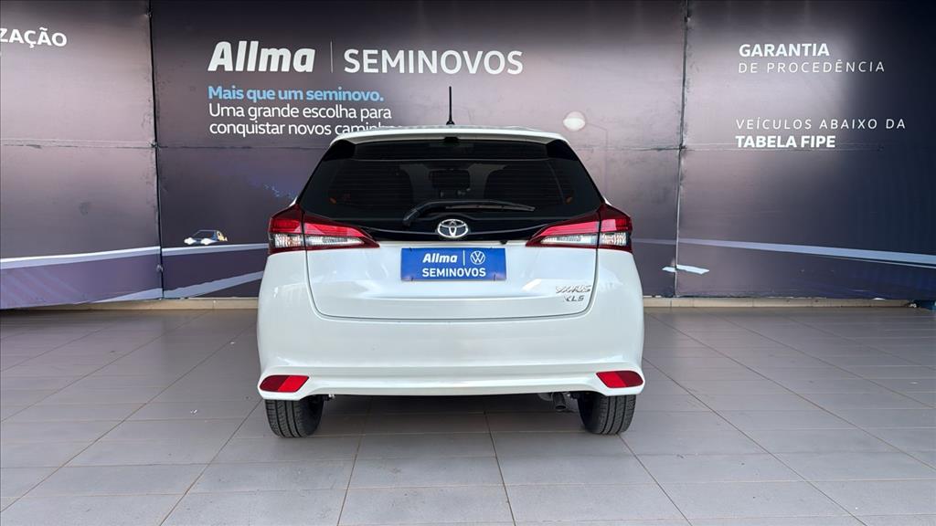 YARIS 1.5 16V FLEX XLS CONNECT MULTIDRIVE5