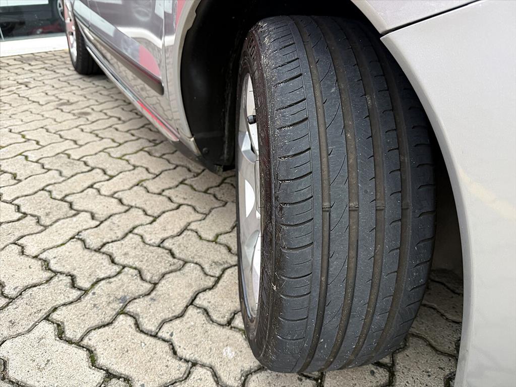 Peugeot 3008 - 1.6 ALLURE THP 16V GASOLINA 4P AUTOMÁTICO