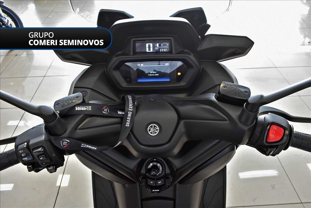 XMAX 250 CONNECTED ABS6