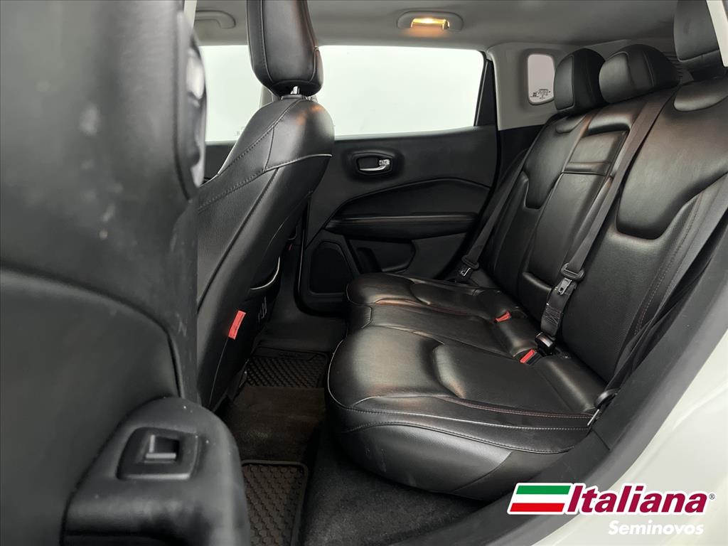 COMPASS 2.0 16V DIESEL TRAILHAWK 4X4 AUTOMÁTICO13
