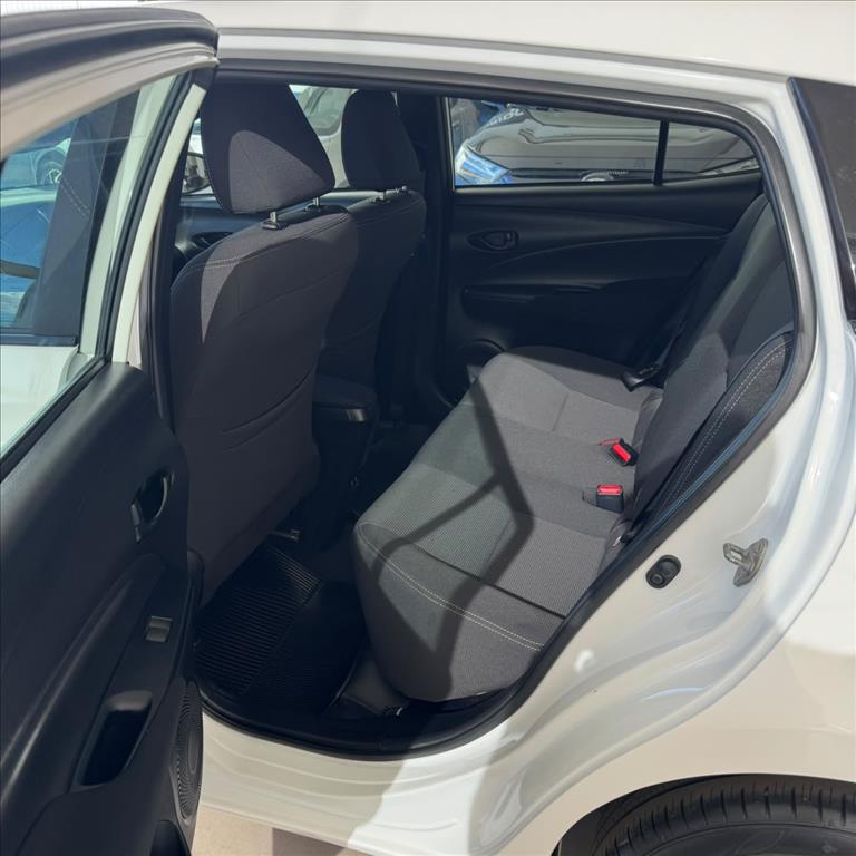 YARIS 1.5 16V FLEX XL MULTIDRIVE13