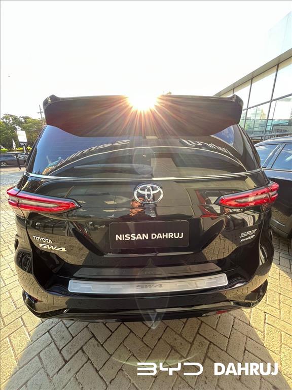 HILUX 2.8 D-4D TURBO DIESEL CD SRX 4X4 AUTOMÁTICO11