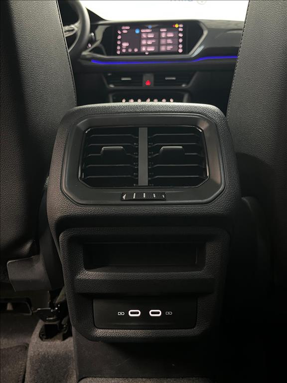 TAOS 1.4 250 TSI TOTAL FLEX HIGHLINE AUTOMÁTICO11