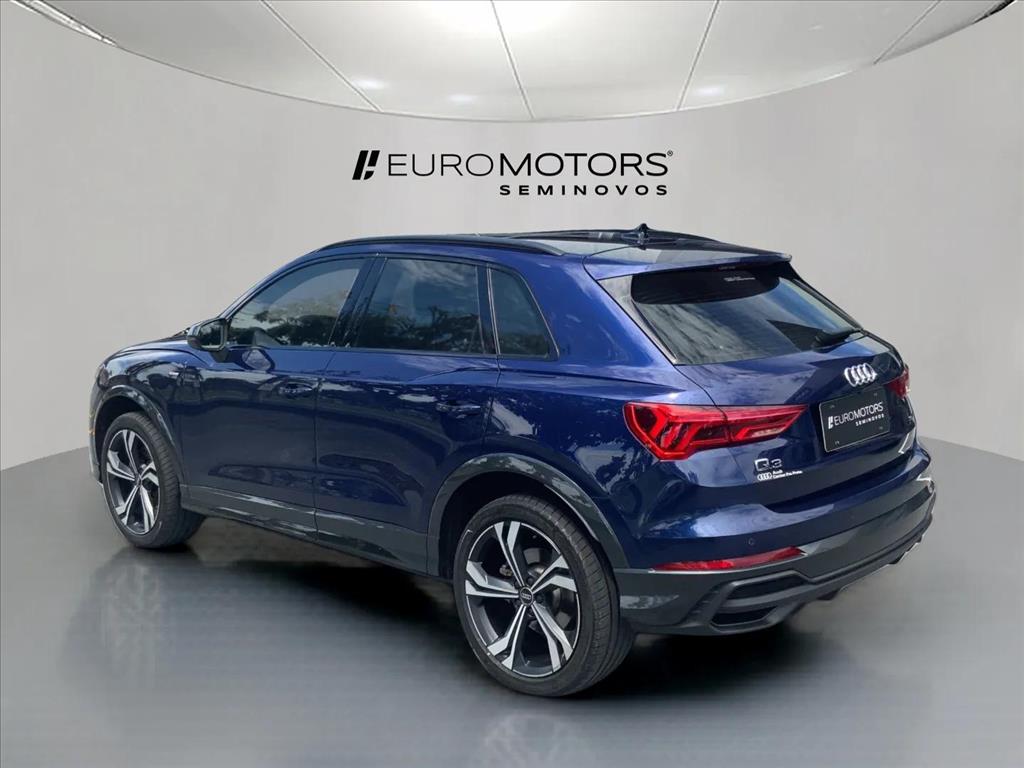 Audi-Q3-2.0 40 TFSI GASOLINA PERFORMANCE BLACK QUATTRO TIPTRONIC