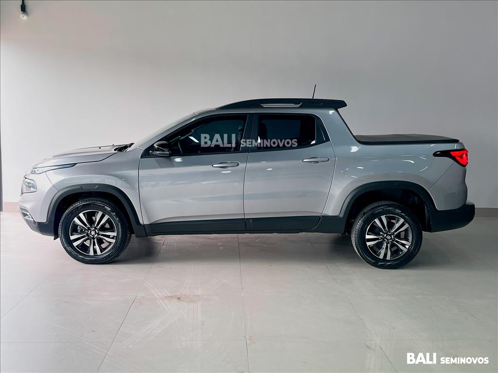 TORO 1.3 TURBO 270 FLEX FREEDOM AT67