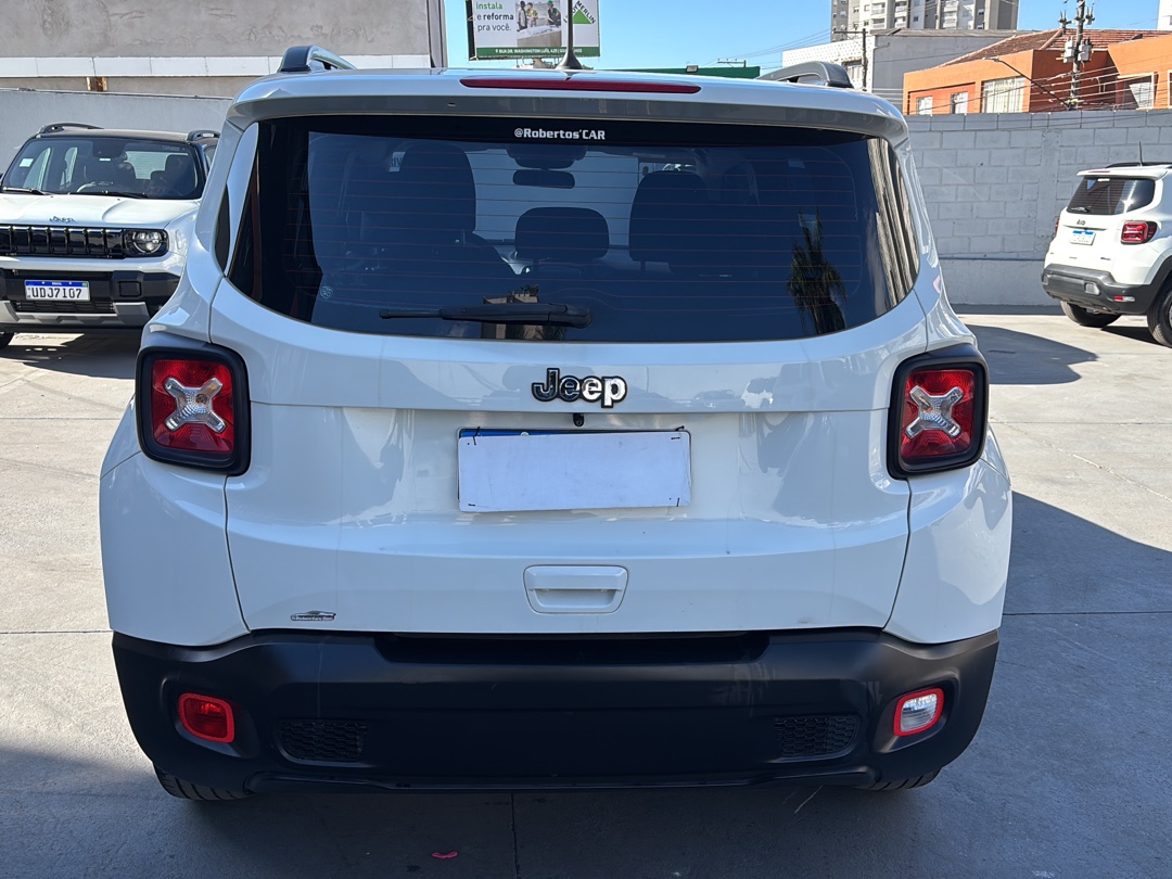 RENEGADE 1.8 16V FLEX 4P AUTOMÁTICO3