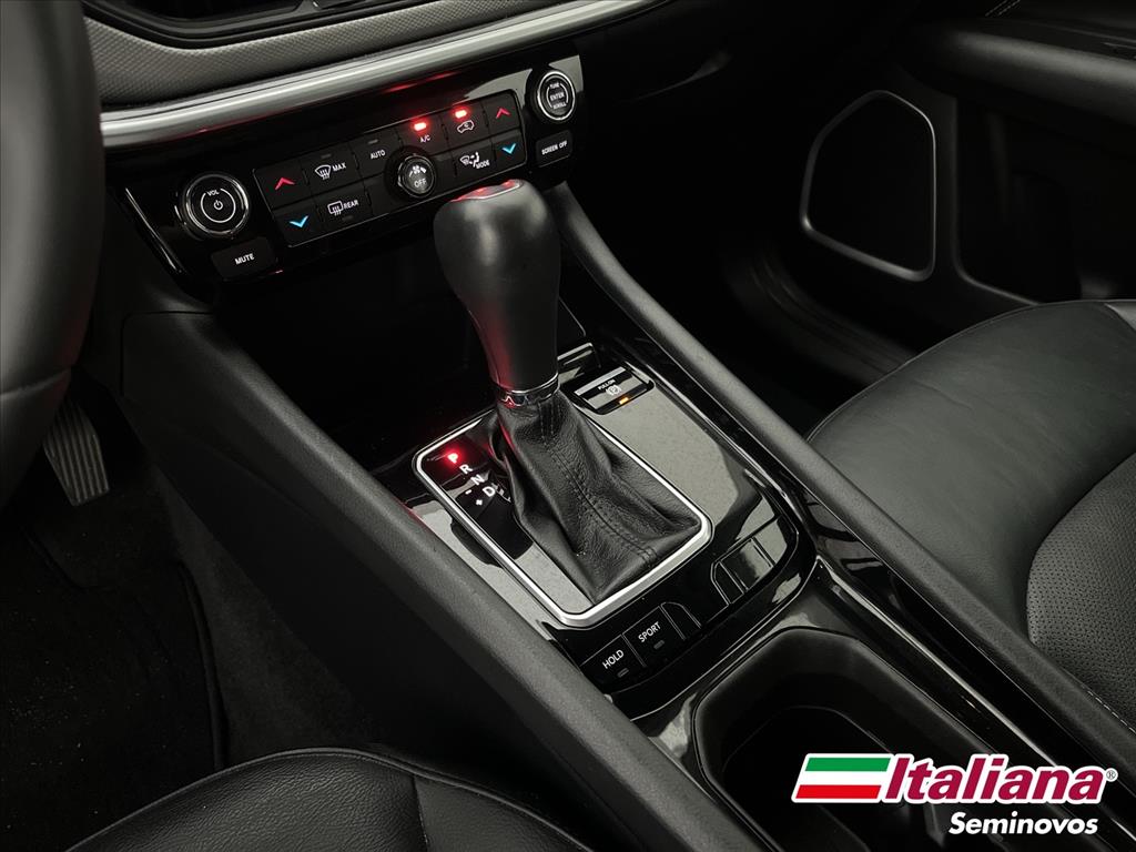 COMPASS 1.3 T270 TURBO FLEX LONGITUDE AT611