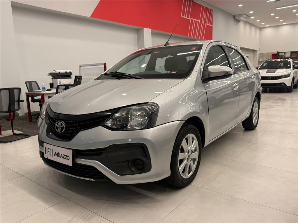 ETIOS 1.5 X PLUS SEDAN 16V FLEX 4P AUTOMÁTICO ETIOS 1.5 X PLUS SEDAN 16V FLEX 4P AUTOMÁTICO
